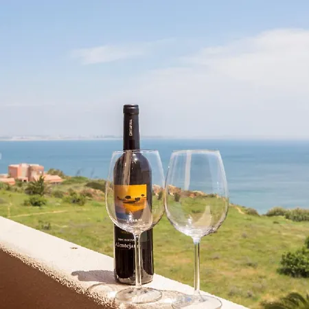 Apartment Wow View, 5m To Beach,10min Lagos