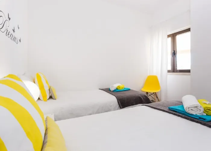 Lägenhet Wow View, 5m To Beach,10min